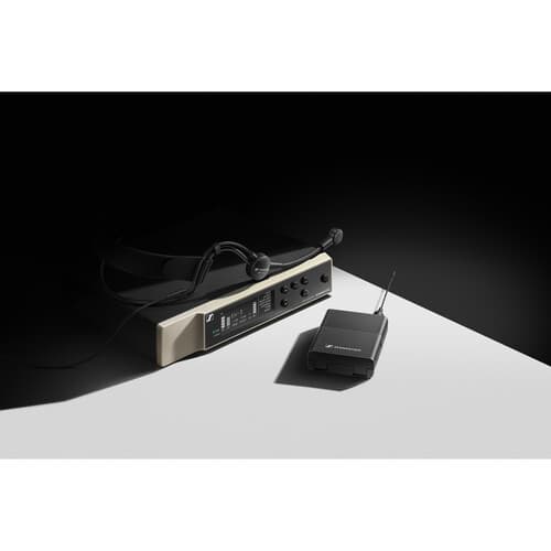 Sennheiser EW-D ME3 SET All-In-One Digital Wireless Headmic Set Y13